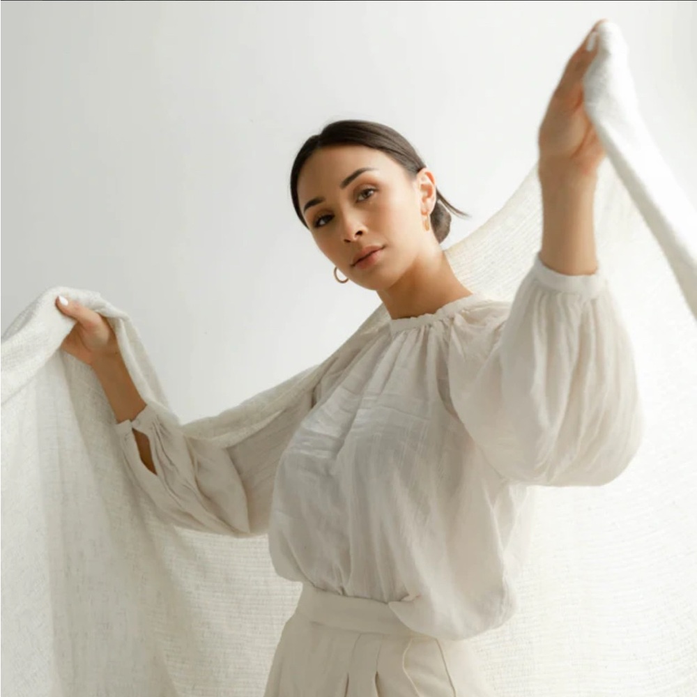 Beautiful cashmere blend blanket